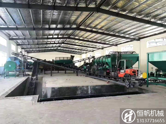 建立一條小型有機(jī)肥生產(chǎn)線會(huì)有多少利潤?具體該如何計(jì)算?(圖2) 豬糞有機(jī)肥生產(chǎn)線實(shí)拍